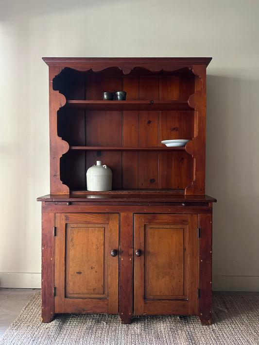 Pine hutch