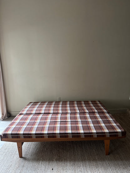 Expanding oak daybed with original upholstery