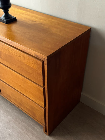 Conant Ball maple 6 drawer dresser