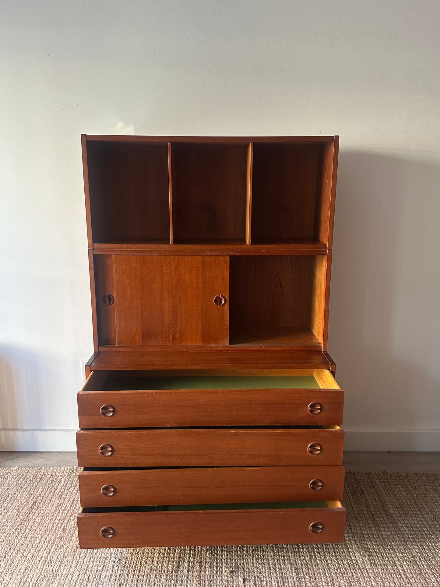 Three piece teak unit