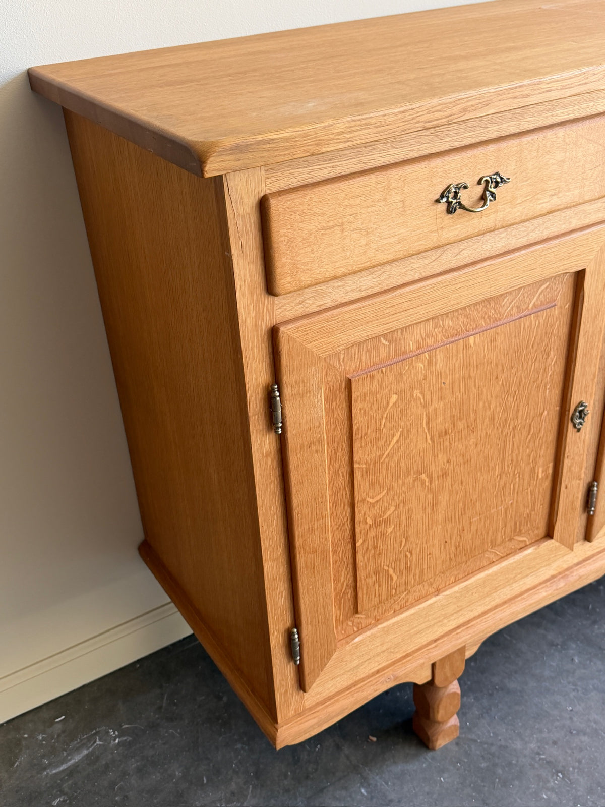 Hundstrup Mobelfabrik Danish oak sideboard
