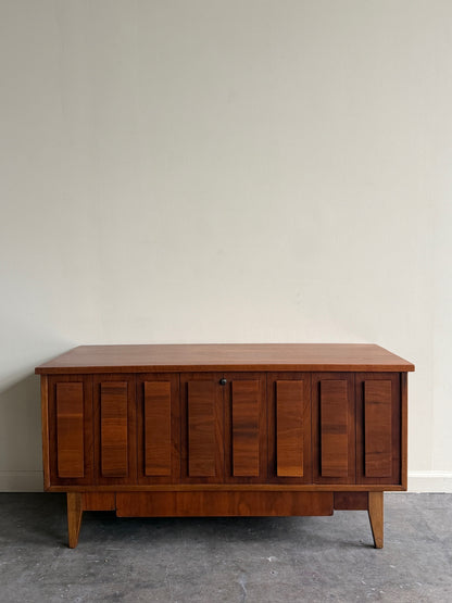 Lane walnut cedar-lined chest