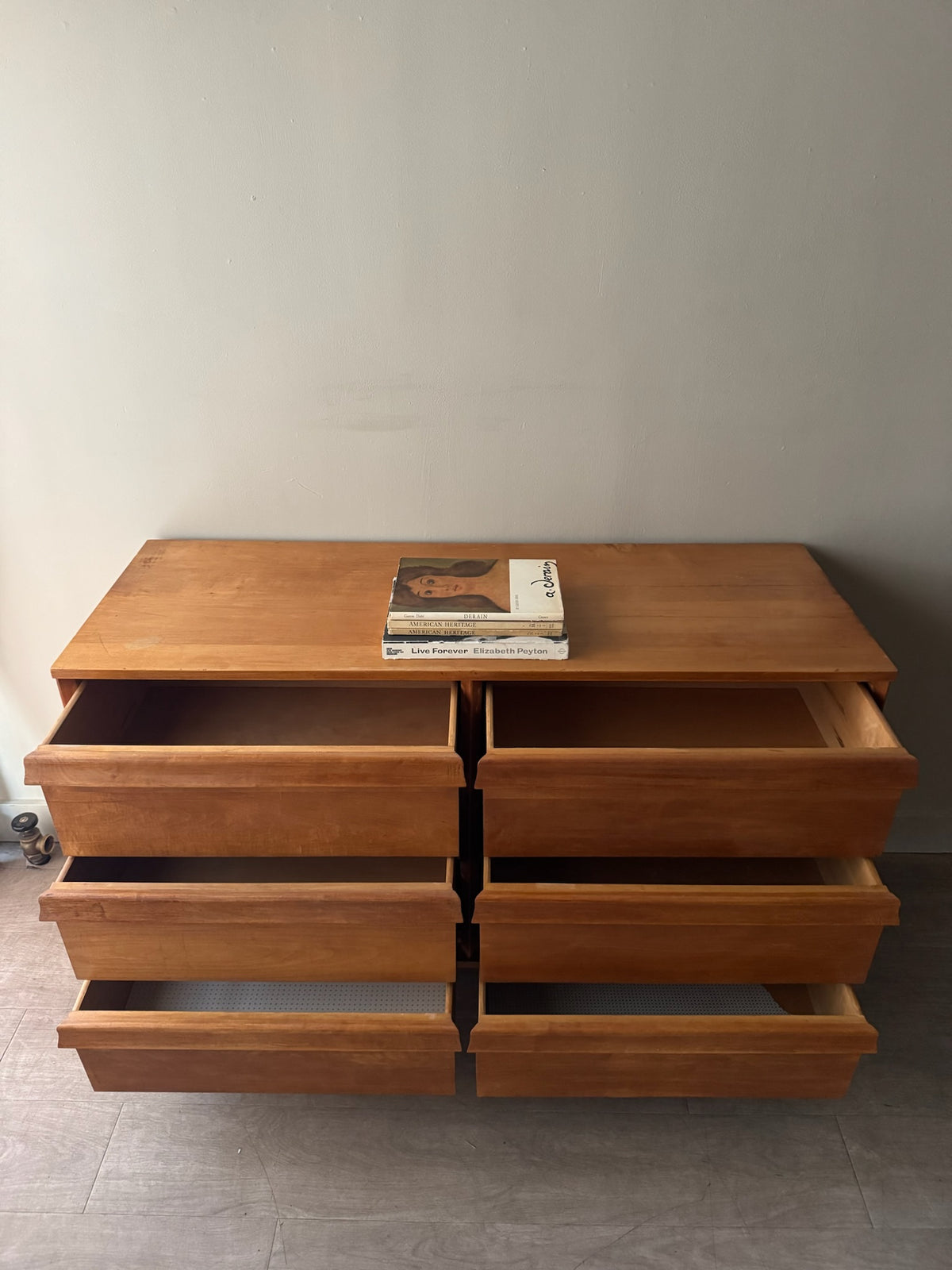 Maple 6 drawer dresser