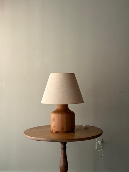 Scandinavian pine table lamp