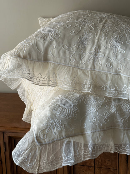 Pair of European shams and inserts. Set of 2. Cream thread design.