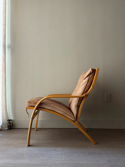Stouby Danish leather bentwood lounge chair