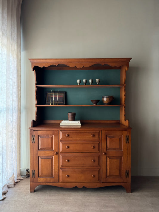 Maple stepback hutch