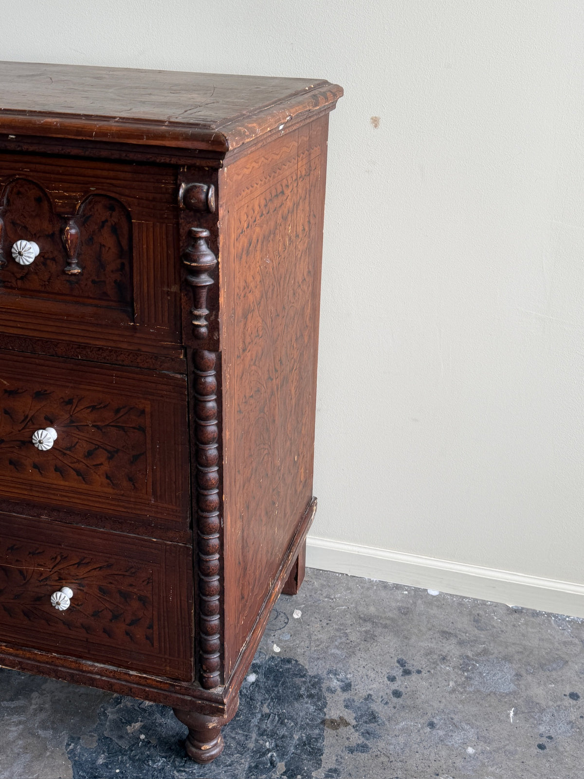 Painted pine dresser