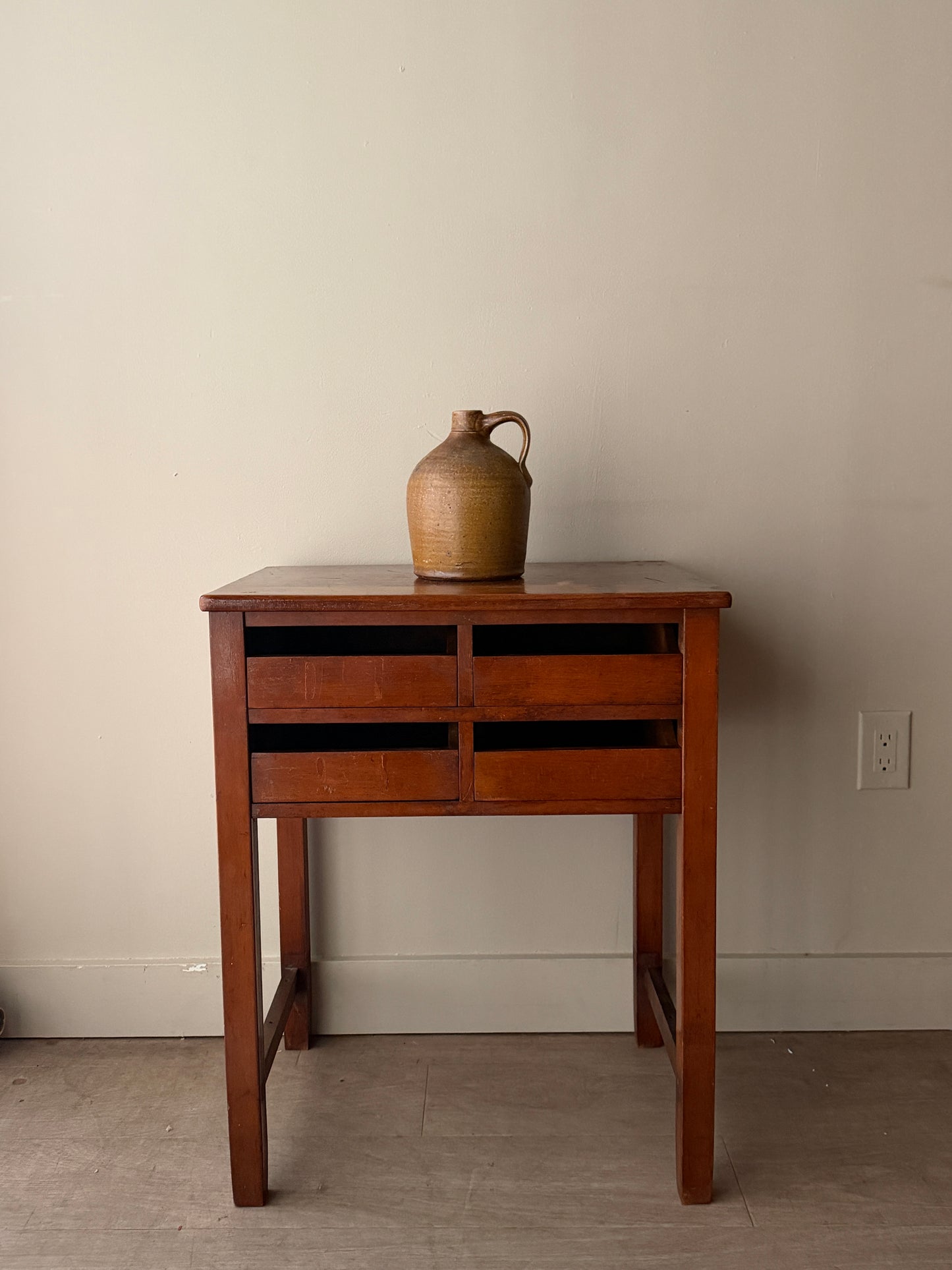 Mid-Atlantic walnut sorting table
