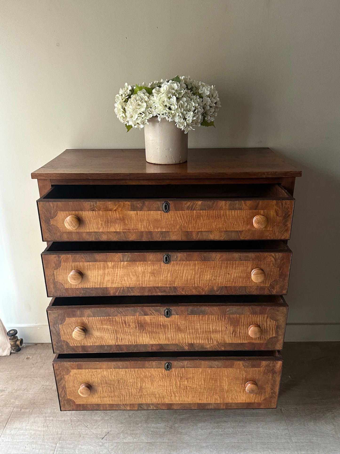 Pennsylvania Sheraton figured maple and walnut dresser
