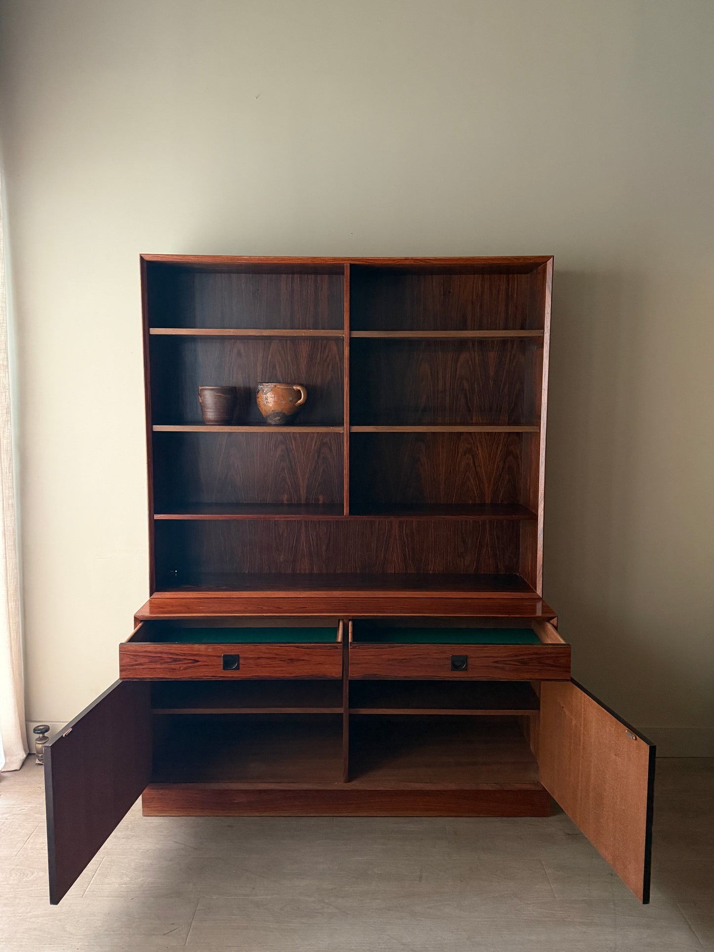Brouer Danish rosewood hutch
