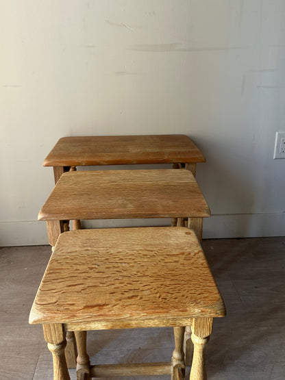 White oak nesting tables