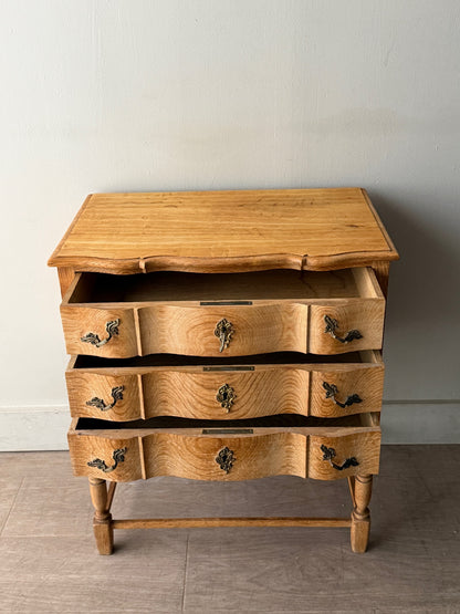 Henning Kjaernulf Danish oak chest