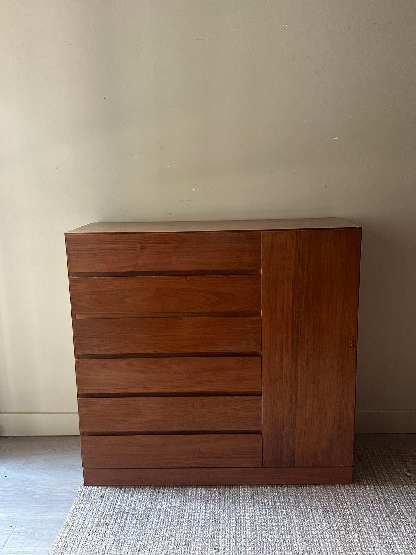 Teak side by side