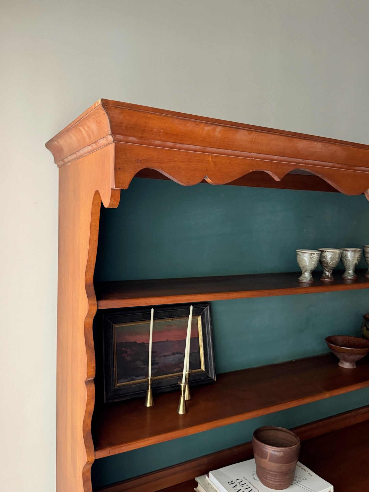 Maple stepback hutch