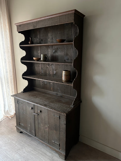 Pine two piece hutch