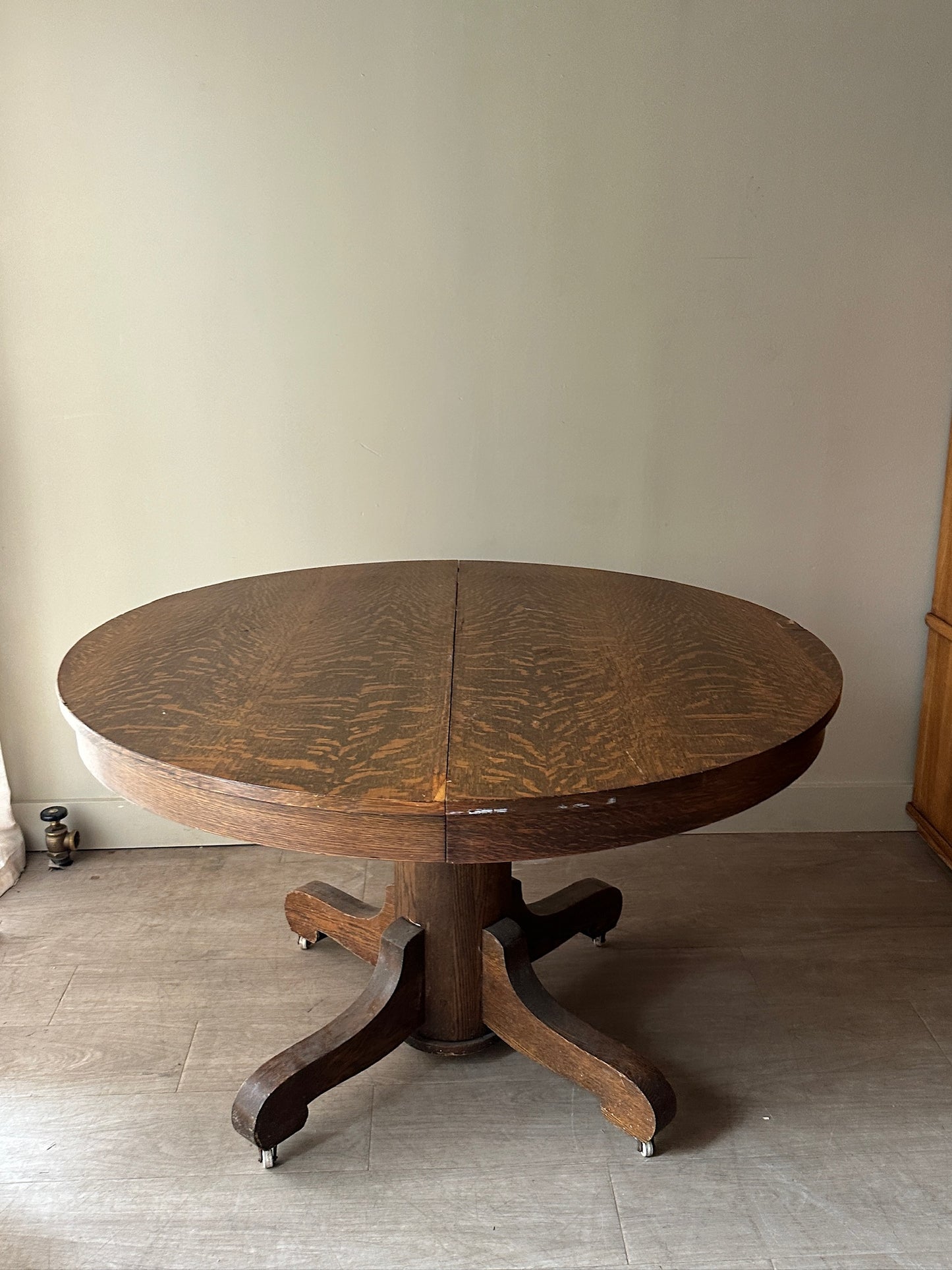 Oak dining table