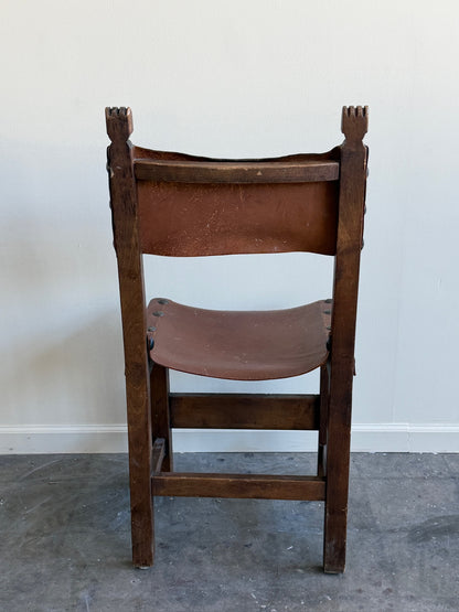 Navarro Argudo Oak and Leather dining chairs (sold individually)
