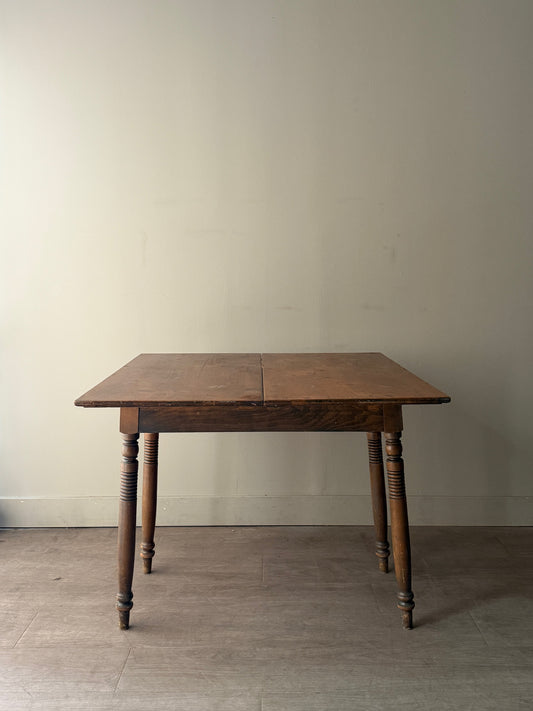 Pine dining table