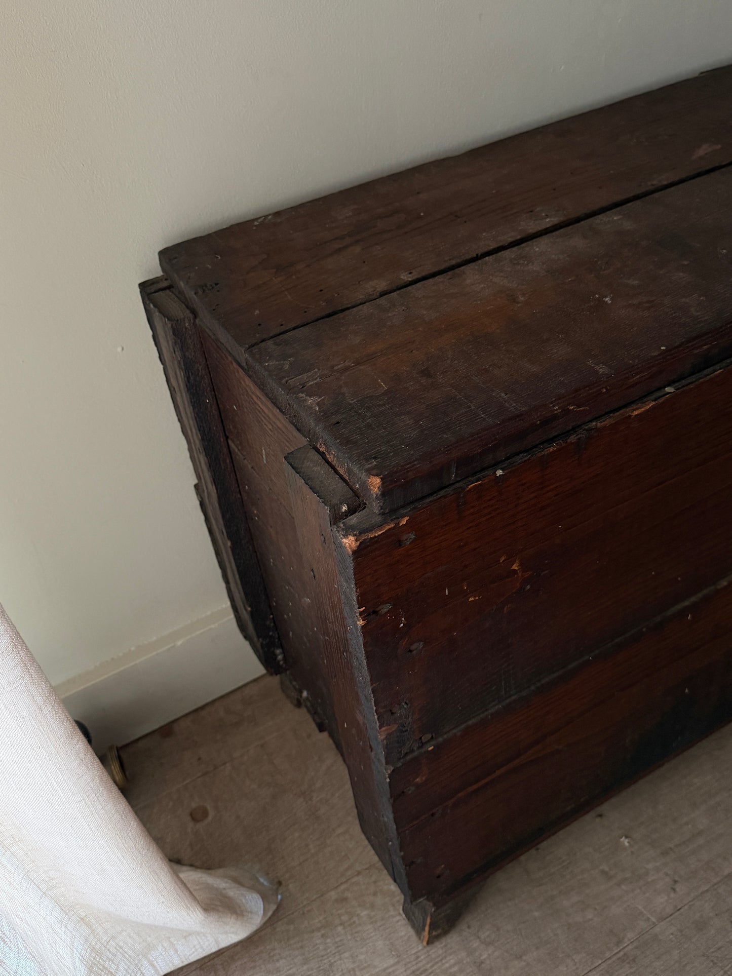 Chestnut feed bin chest