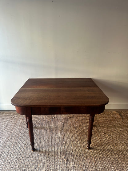 Sheraton walnut drop leaf console/dining table