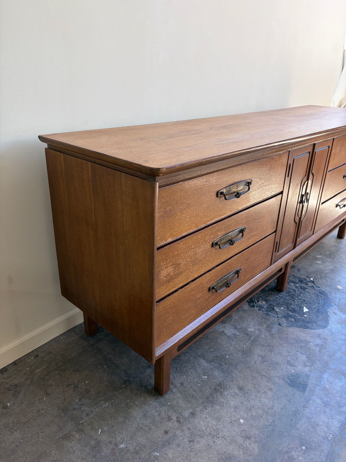 Bassett MCM Walnut Nine Drawer Dresser