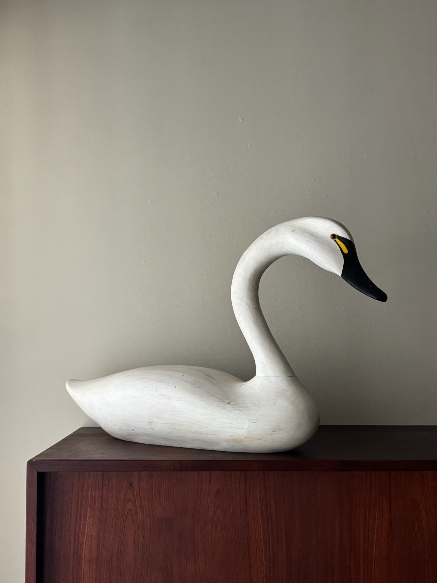 Eastern Shore carved swan decoy