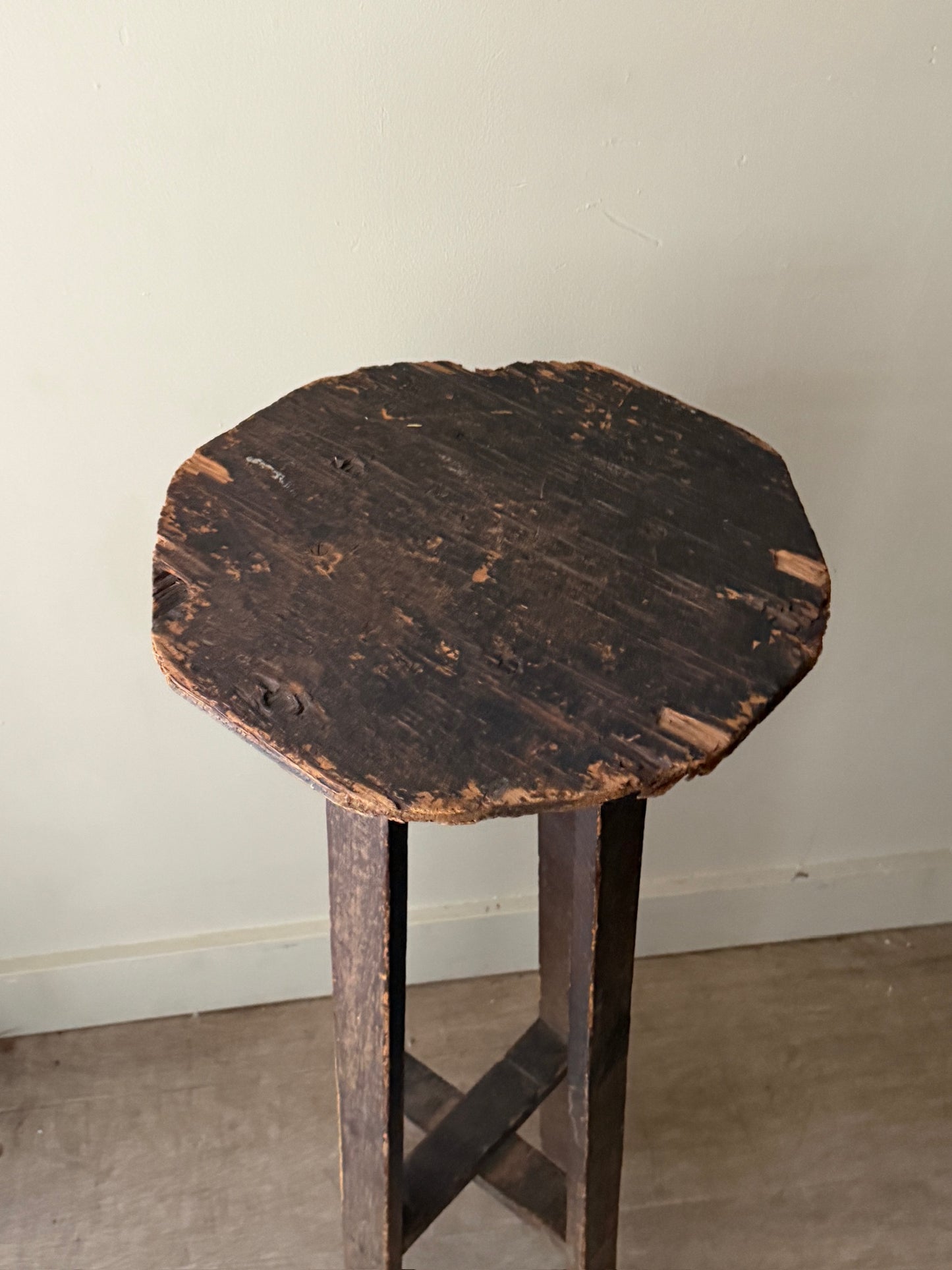 Pine stand
