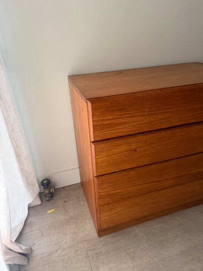 Teak bachelor’s chest