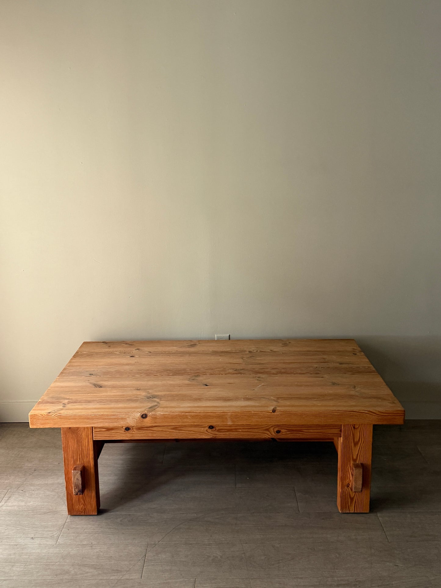Hans Frydendal Danish pine coffee table