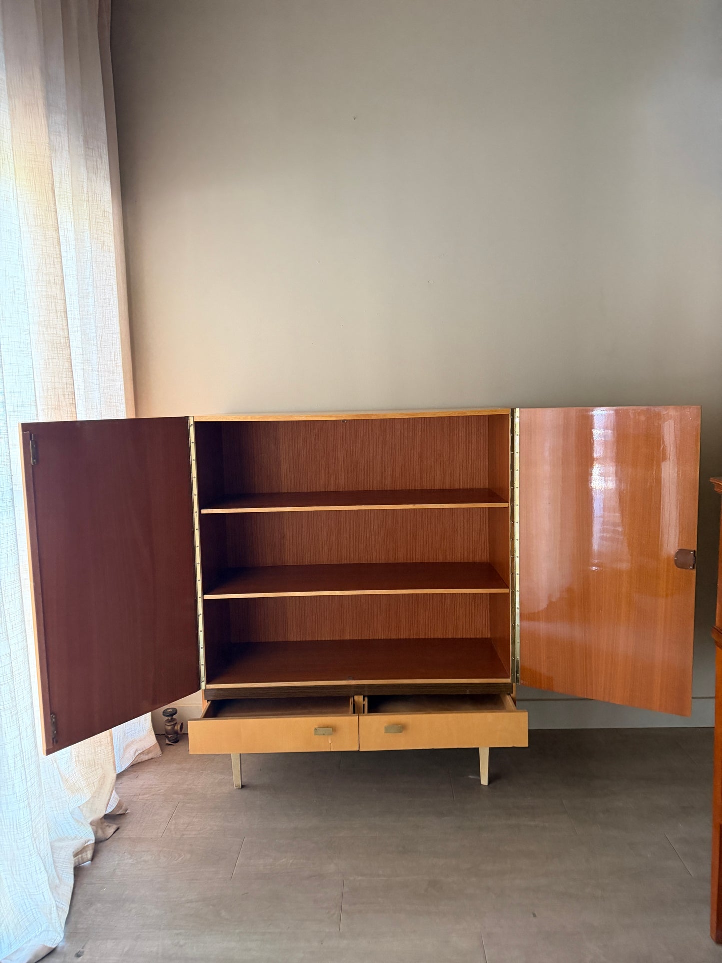Maple cupboard