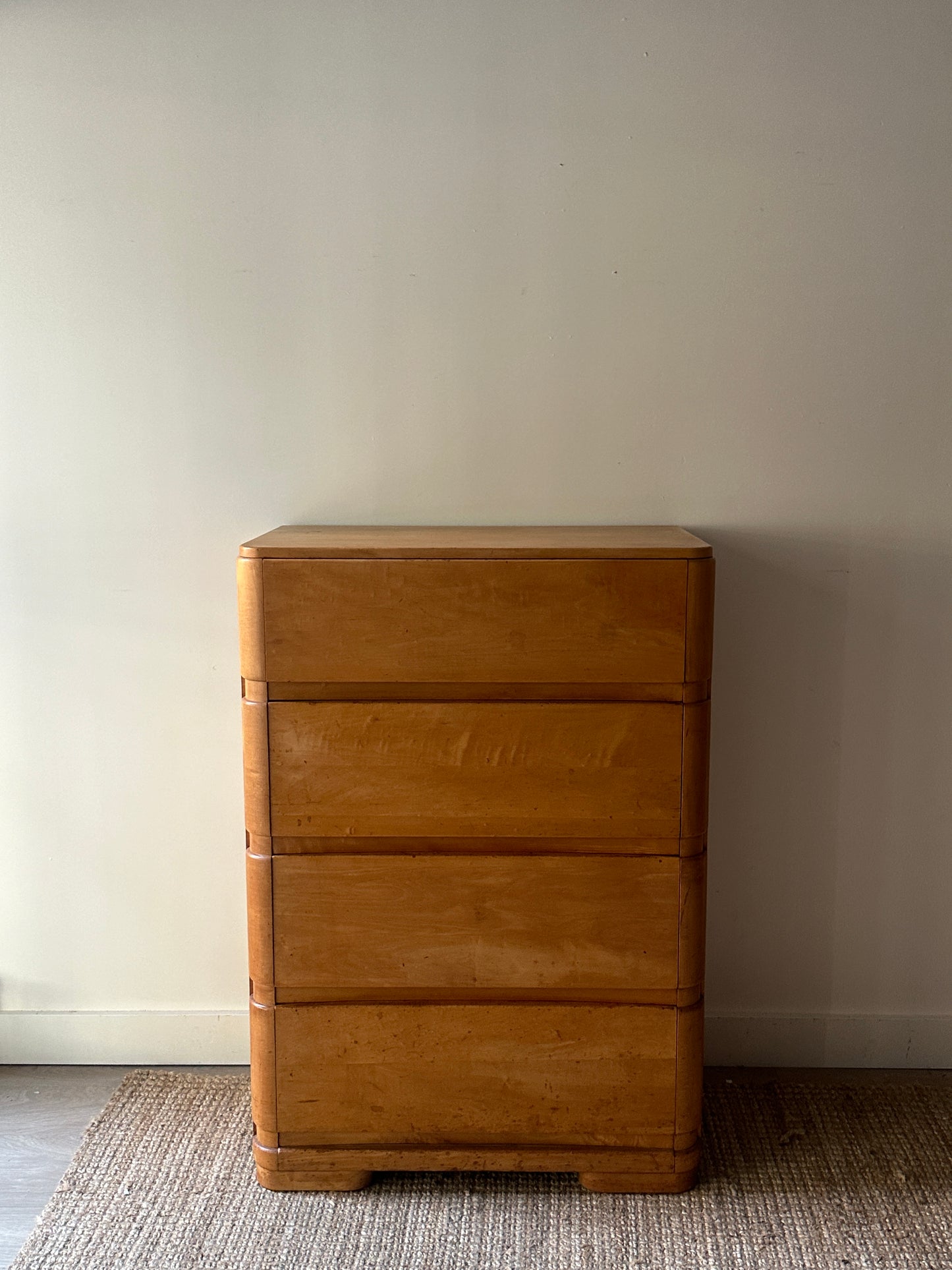 Maple dresser