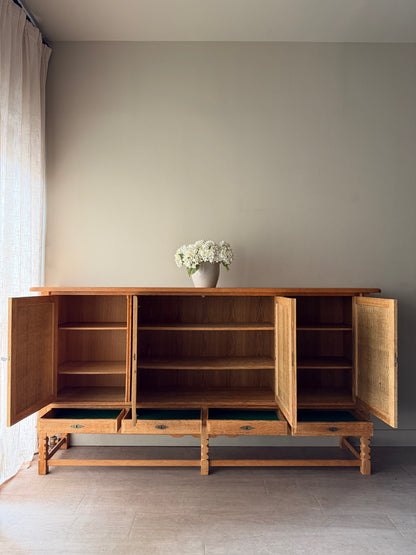 Stilmobler Danish oak sideboard