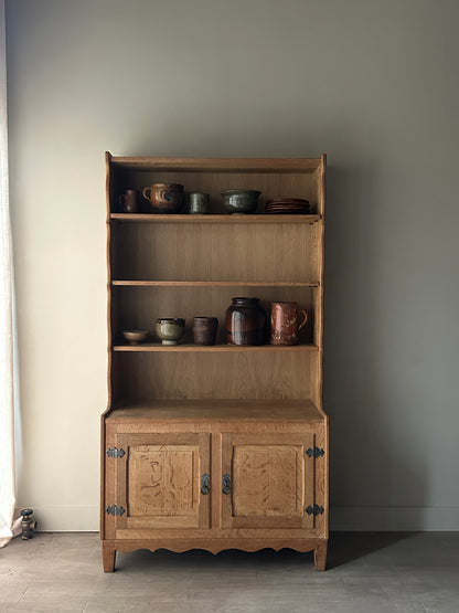 Henning oak bookshelf