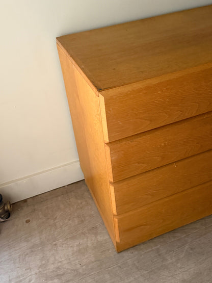 Vitre Danish oak dresser