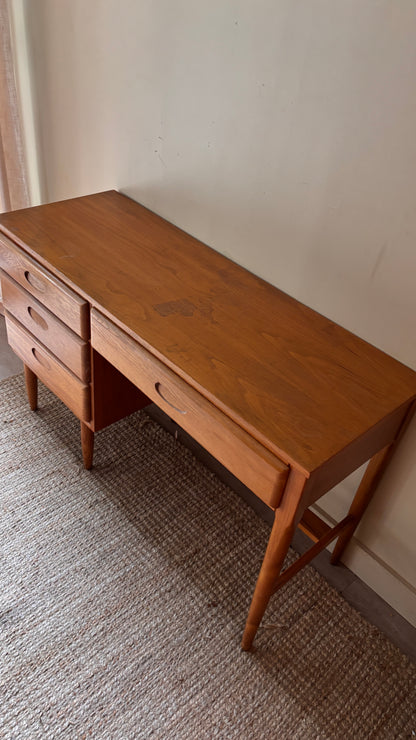 Maple desk