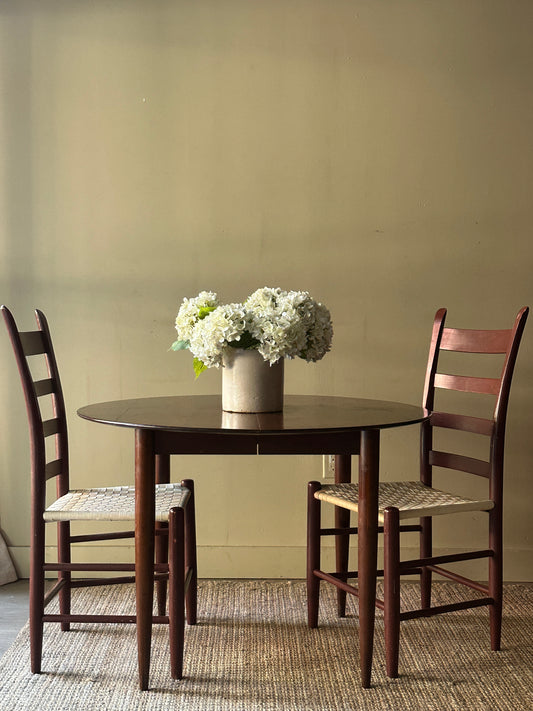 Pine round table