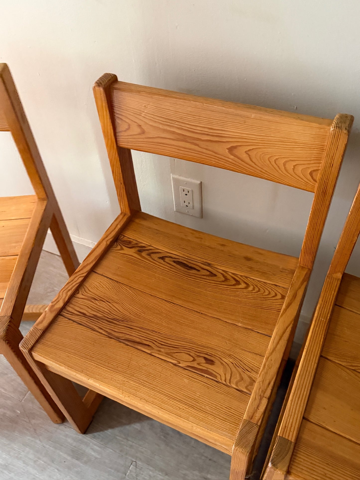 Hugo Svensson Dutch pine chairs. Sold as a set of 4.