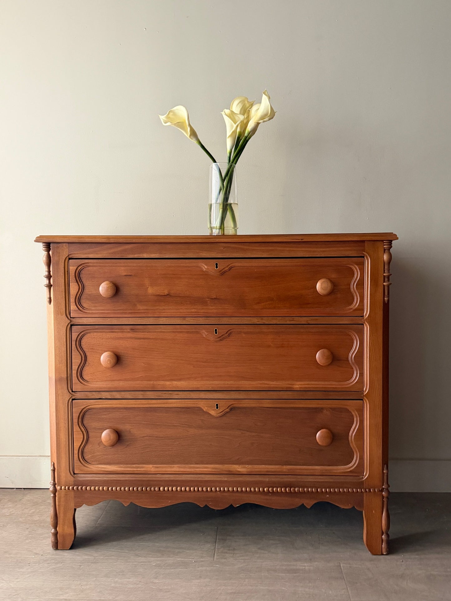 Walnut 3 drawer dresser