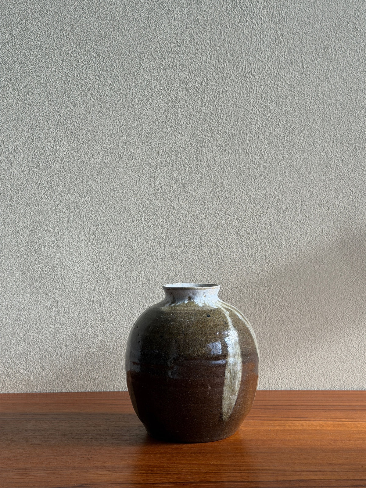 Southern stoneware vase