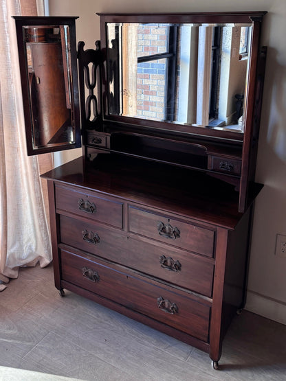 English mahogany triple mirror dresser