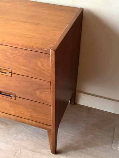 United walnut 9 drawer dresser