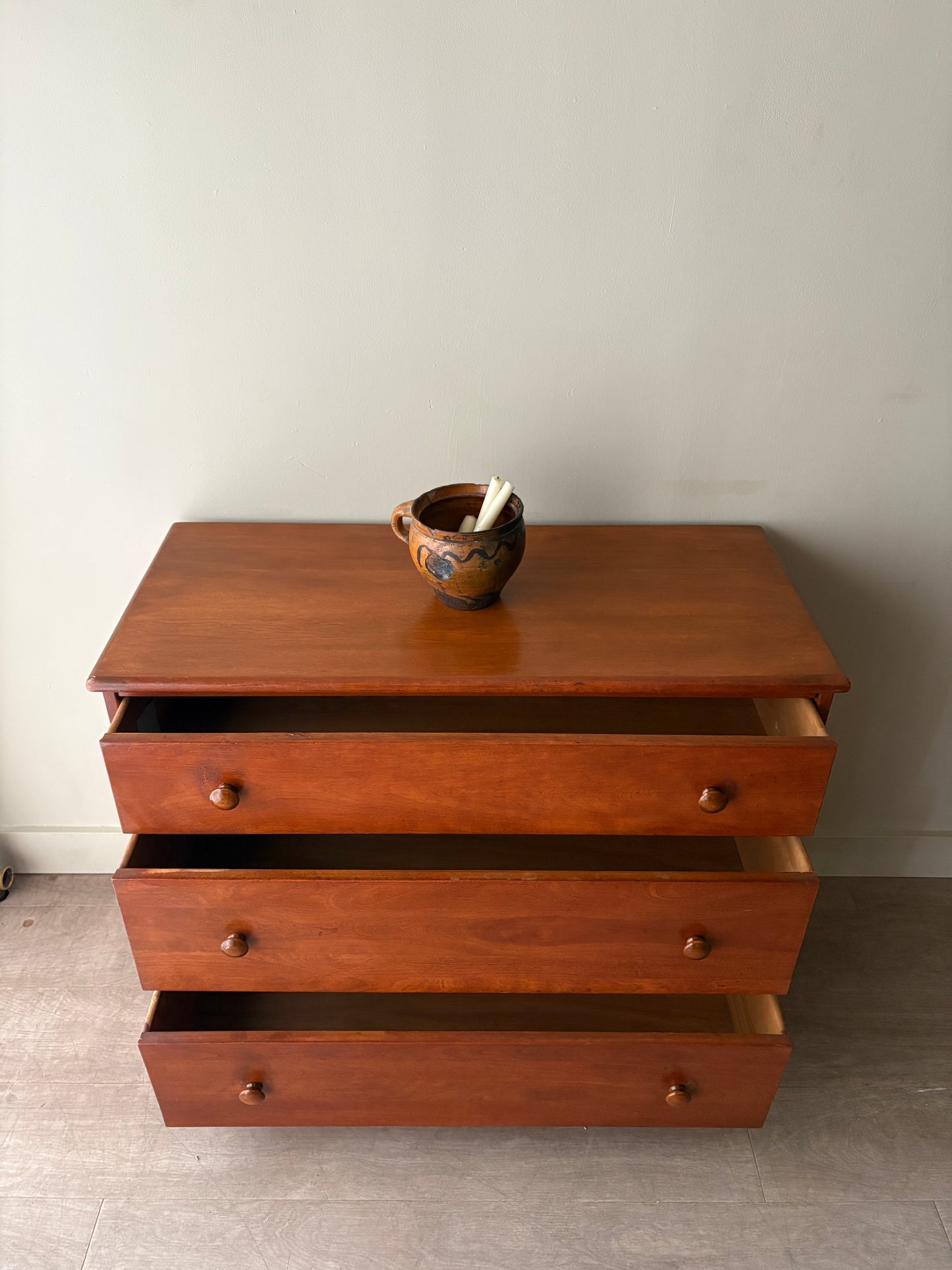 Maple 3 drawer dresser