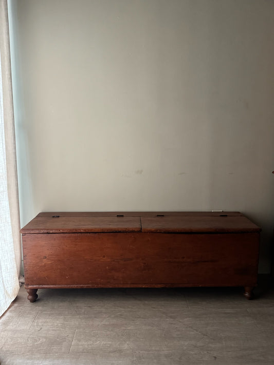 Pennsylvania Sheraton pine chest