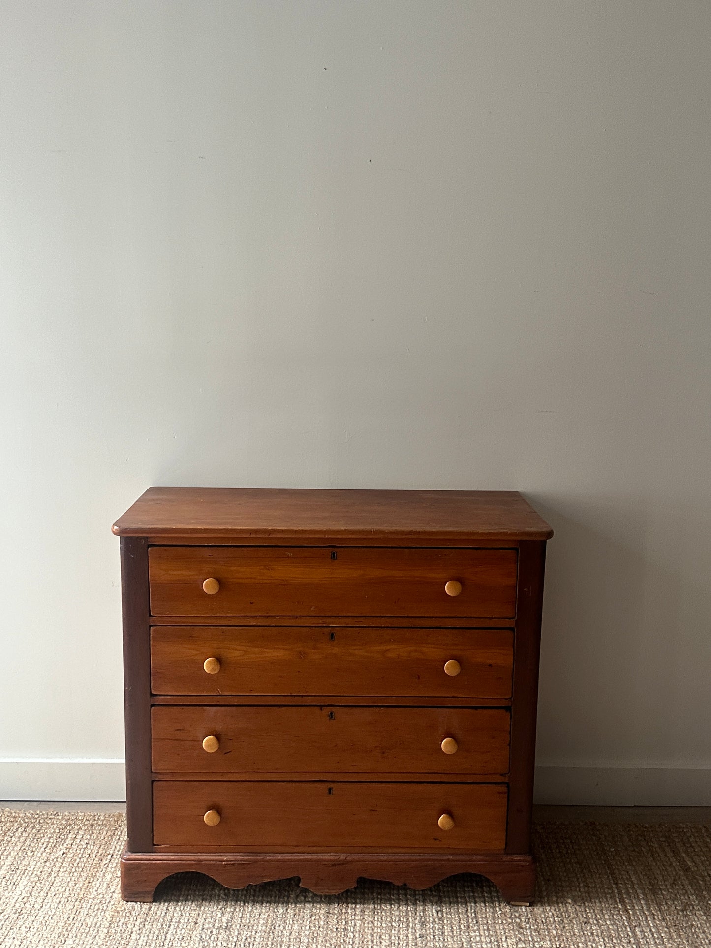 Antique pine chest of drawers