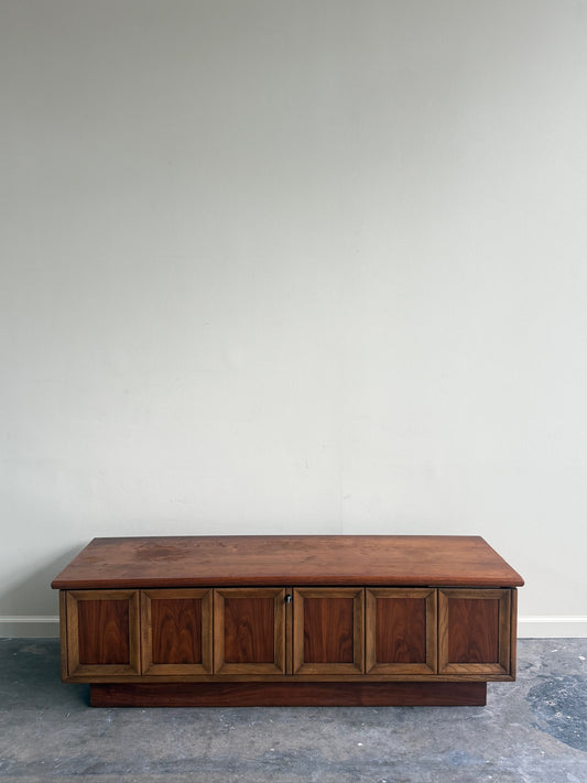 Lane walnut cedar-lined chest