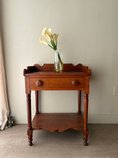 Pennsylvania Sheraton cherry washstand