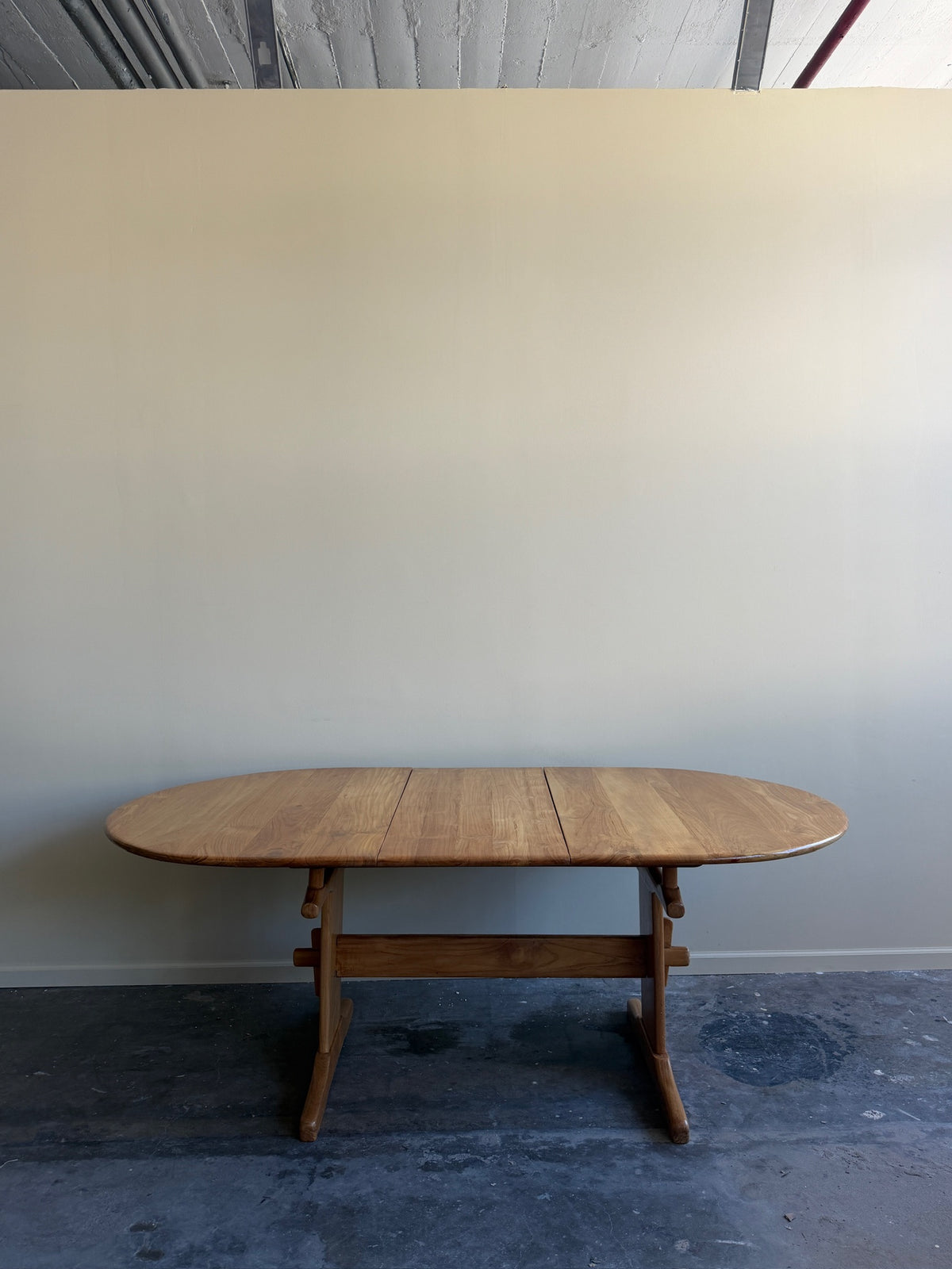 Brutalist Dutch elmwood dining table with extension