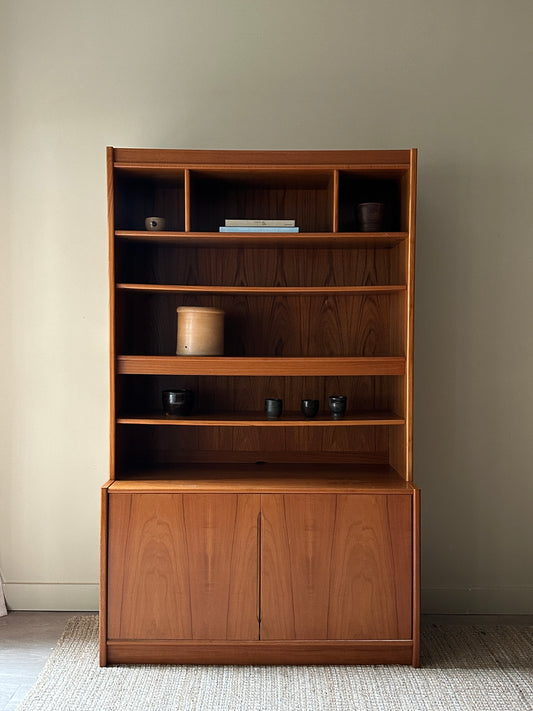Teak two piece hutch