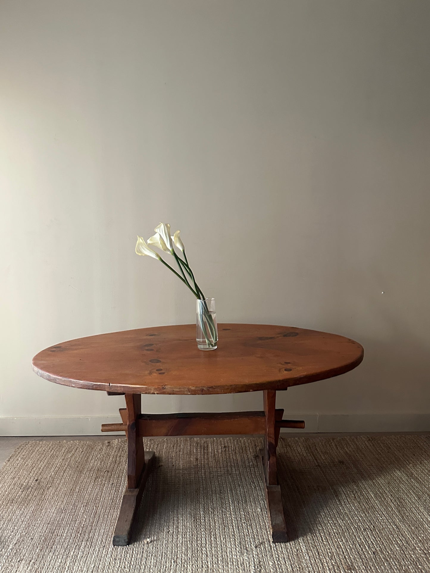 Pine dining table